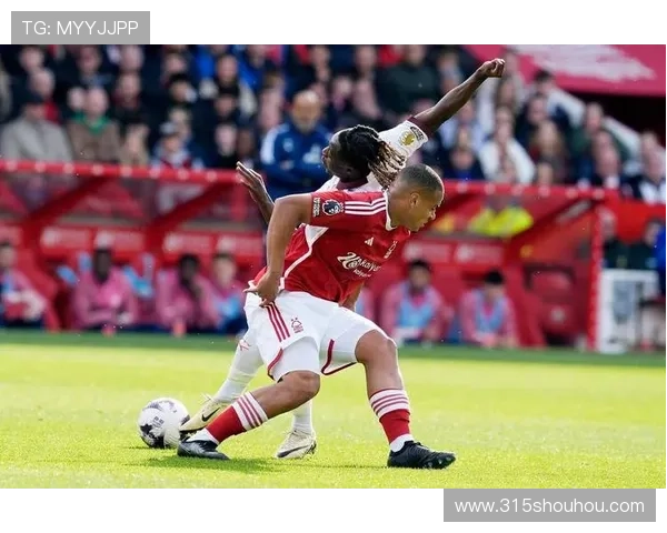 曼城2比1险胜诺丁汉森林英超 曼城2比1险胜诺丁汉森林英超