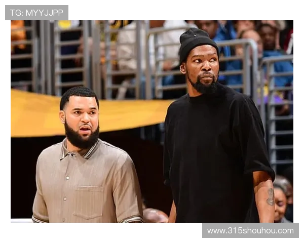 雷迪克赞三将表现 聚焦防守与杜兰特缺席